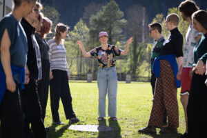 The Austrian EuroPeers are taking part in an outdoor group dynamics session during their annual network meeting in Spital am Pyhrn.